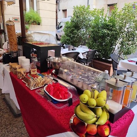 Hotel Torcolo "Residenze Del Cuore" Верона Экстерьер фото