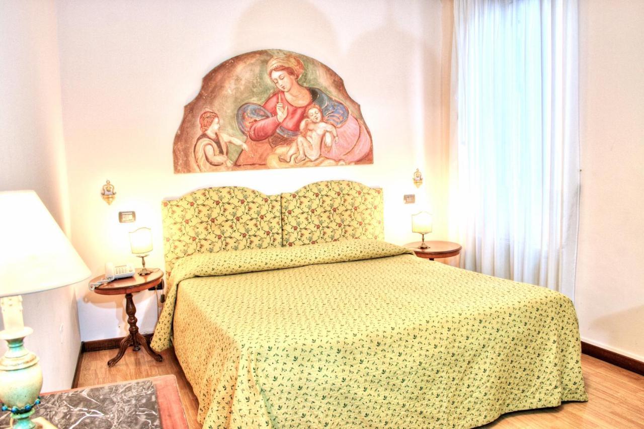 Hotel Torcolo "Residenze Del Cuore" Верона Экстерьер фото