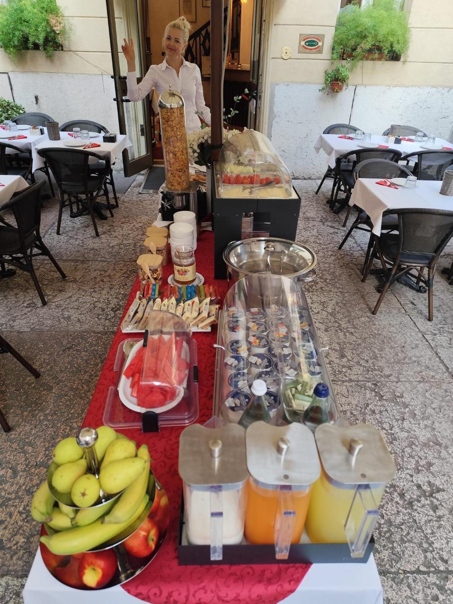 Hotel Torcolo "Residenze Del Cuore" Верона Экстерьер фото